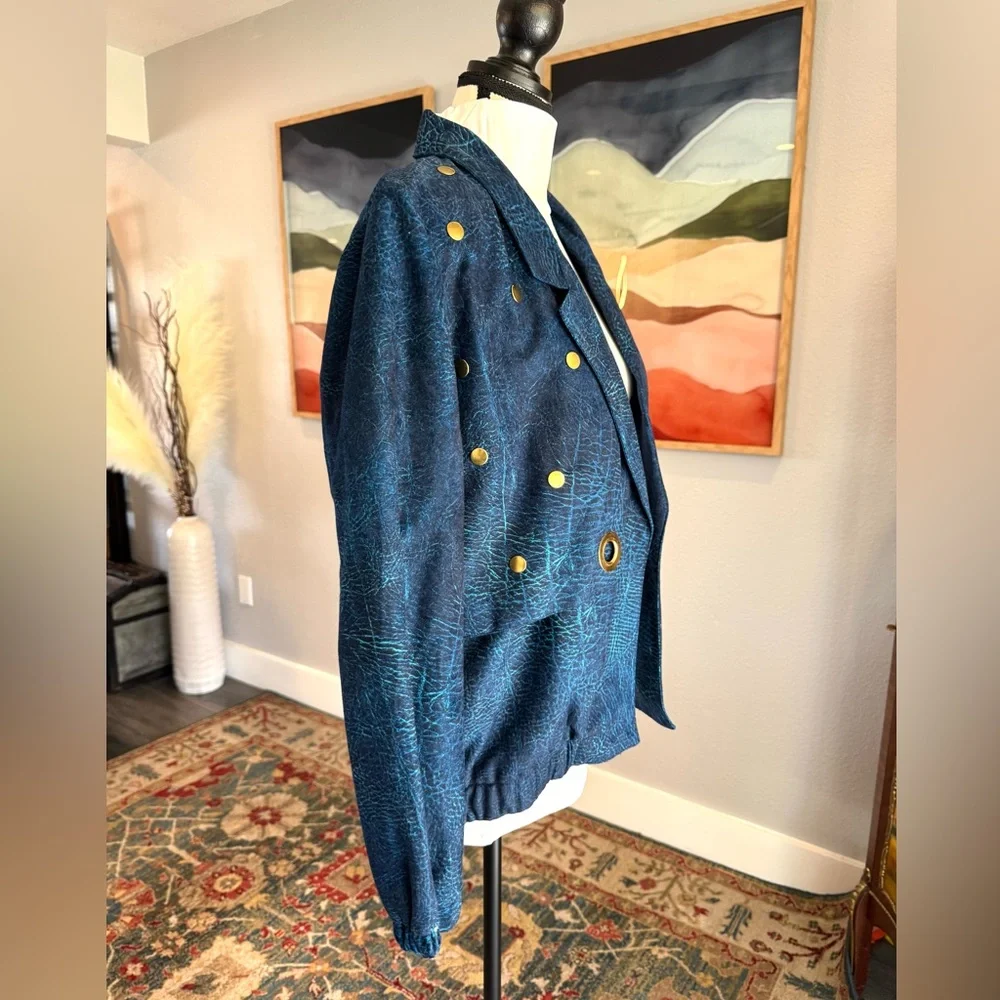 Vintage Regal Blue Reptile Jacket with Gold Accents - Picture 3 of 7